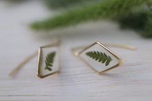 Load image into Gallery viewer, Fern Diamond Shaped Earrings

